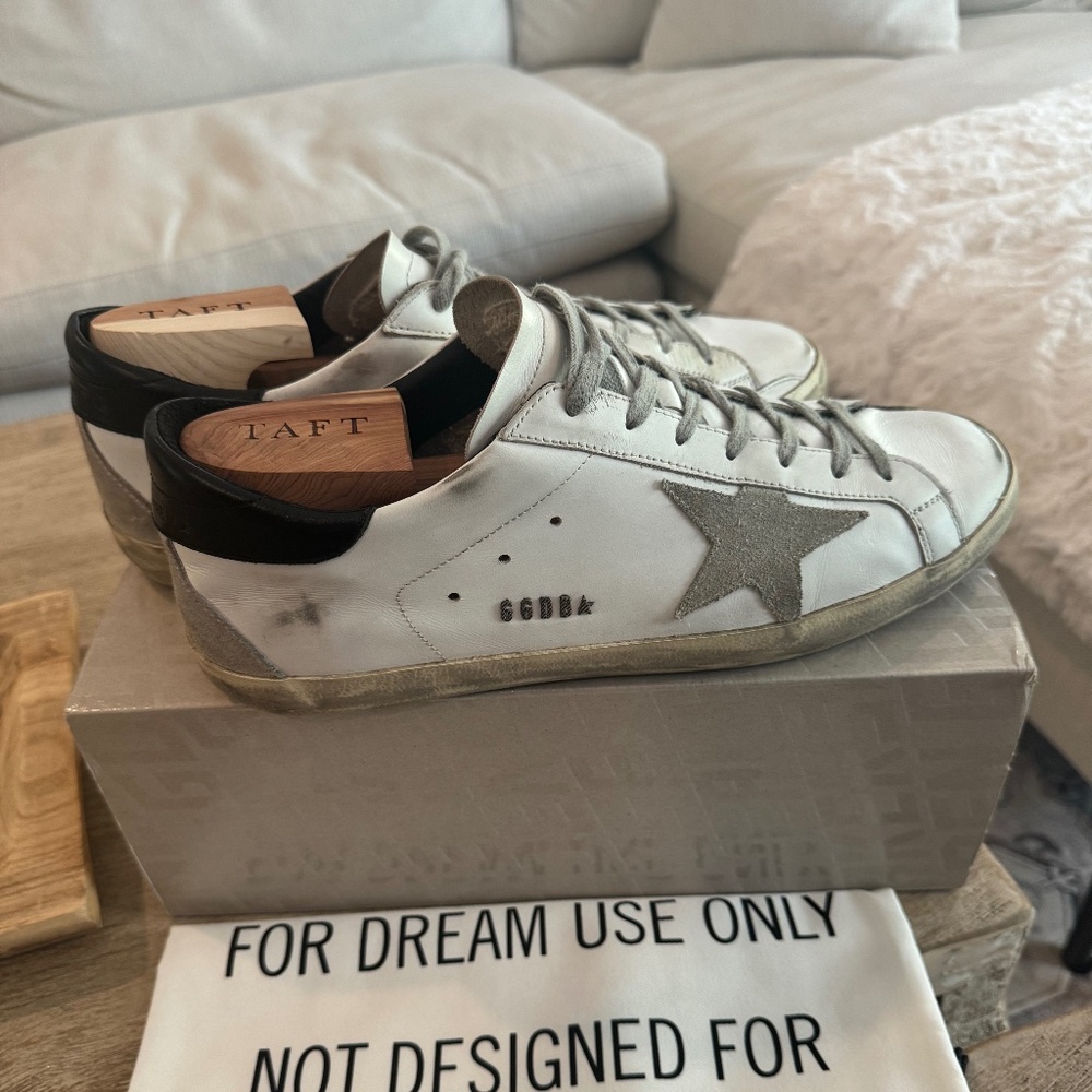 Golden Goose Superstar Size 11 (44)